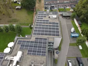 zonnepanelen op bedrijfsgebouw 