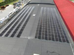 zonnepanelen op bedrijfsgebouw 